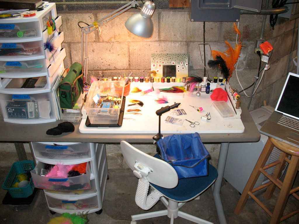 A Rookie’s Guide to Fly Tying