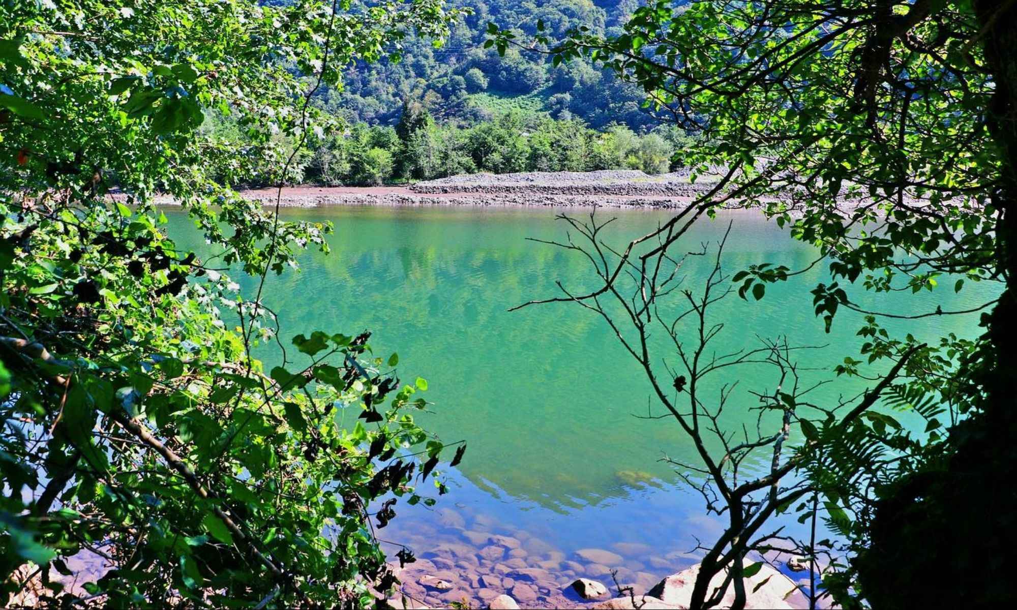 Berwick, LA Fishing: A Suburban Atmosphere